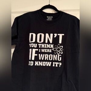 Big Bang Theory Shirt
Size M